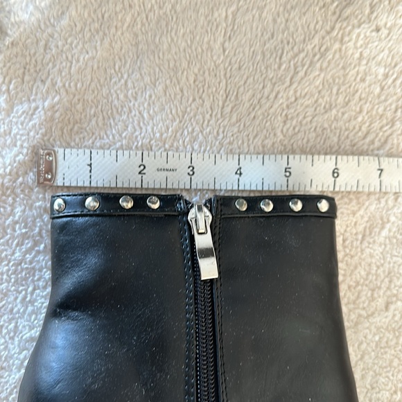 NWT Torrid Peep Toe Stud Heel Bootie - Picture 7 of 10